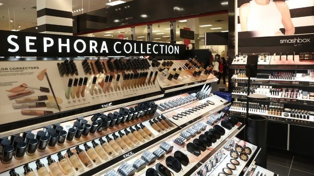 Who Makes Sephora Collection Products? The Manufacturers Behind Sephora’s In-House Beauty Line